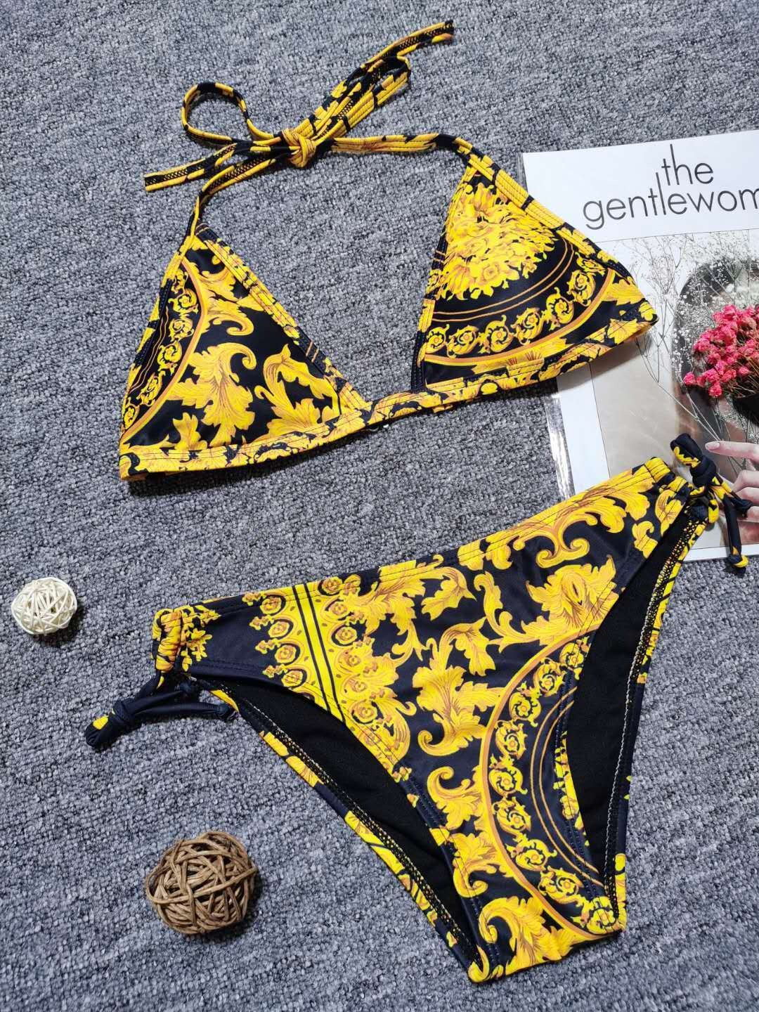 Sexy Retro Print Bikini Swimsuit